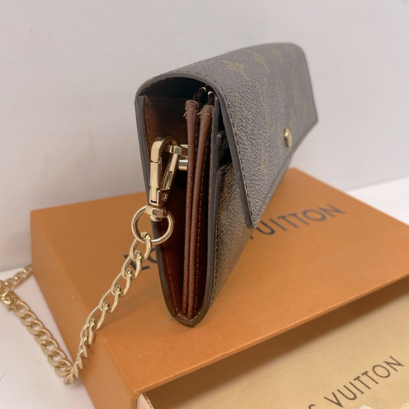⚡️⚡️💯AUTH Louis Vuitton Sarah wallet WOC ⚡️⚡️ - Picture 7 of 14